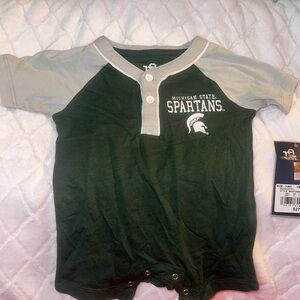 💚NWT Baby Onesie Michigan Spartans